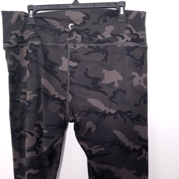ZYIA camon cropped leggings size 20 - Picture 4 of 7
